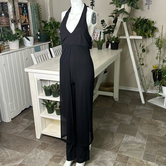 Connected apparel size 4 halter top jumpsuit with billy chiffon overlay NWOT - Picture 2 of 14